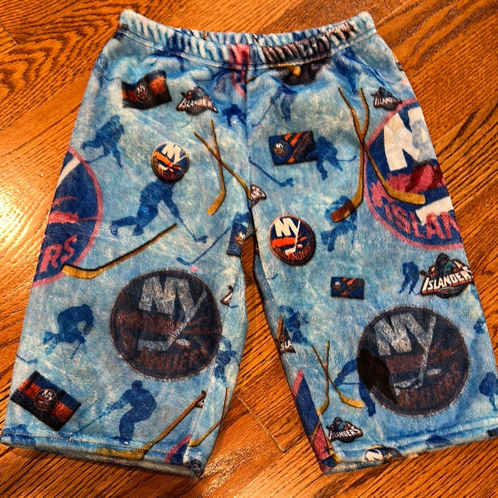 NY Islanders fuzzy lounge shorts